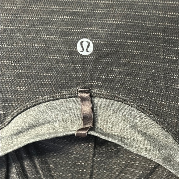 Lululemon Define Jacket - Picture 4 of 4